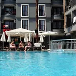 Club Viva Hotel