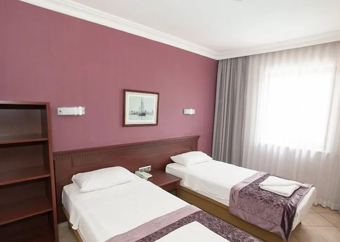Club Viva Hotel 4*