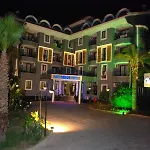 Club Viva 4*