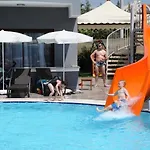 Club Viva 4*