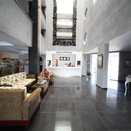 Club Viva Hotel 4*
