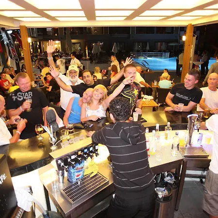 Club Viva 4*