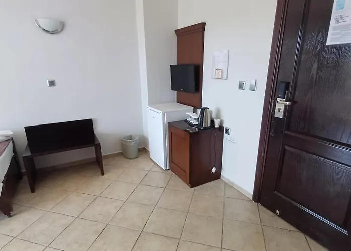 Club Viva Отель 4*