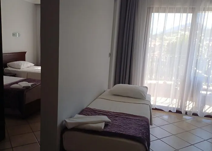 Hotel Club Viva 4*