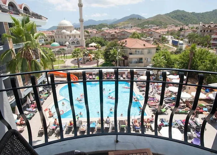 Club Viva 4* Мармарис