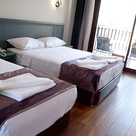Club Viva Hotel 4*