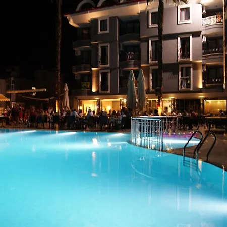 Club Viva Hotel 4*